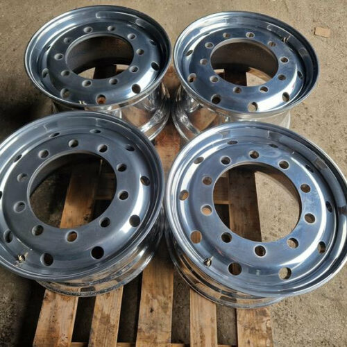 FELGE FÜR REIFEN 385/65R22,5 – 11,75 x 22,5