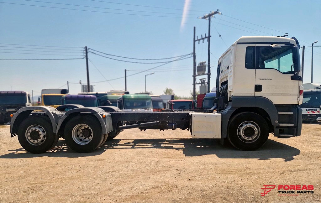 MAN TGS 26.320 EURO6 CAB CHASSIS TRUCK - Image 5