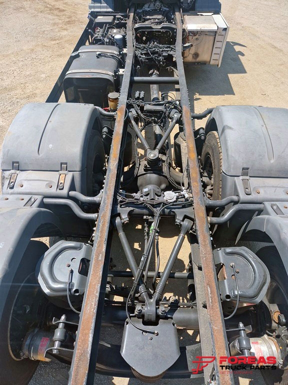 MAN TGS 26.320 EURO6 CAB CHASSIS TRUCK - Image 11