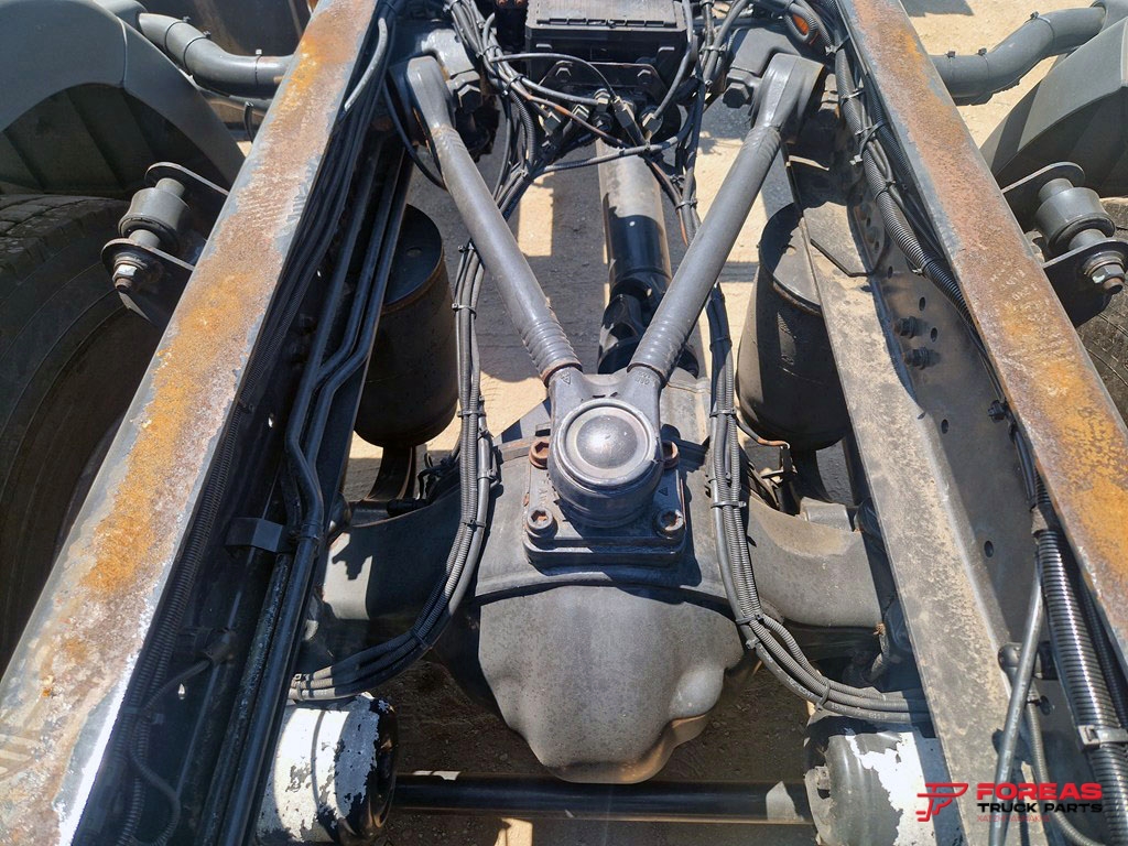 MAN TGS 26.320 EURO6 CAB CHASSIS TRUCK - Image 14