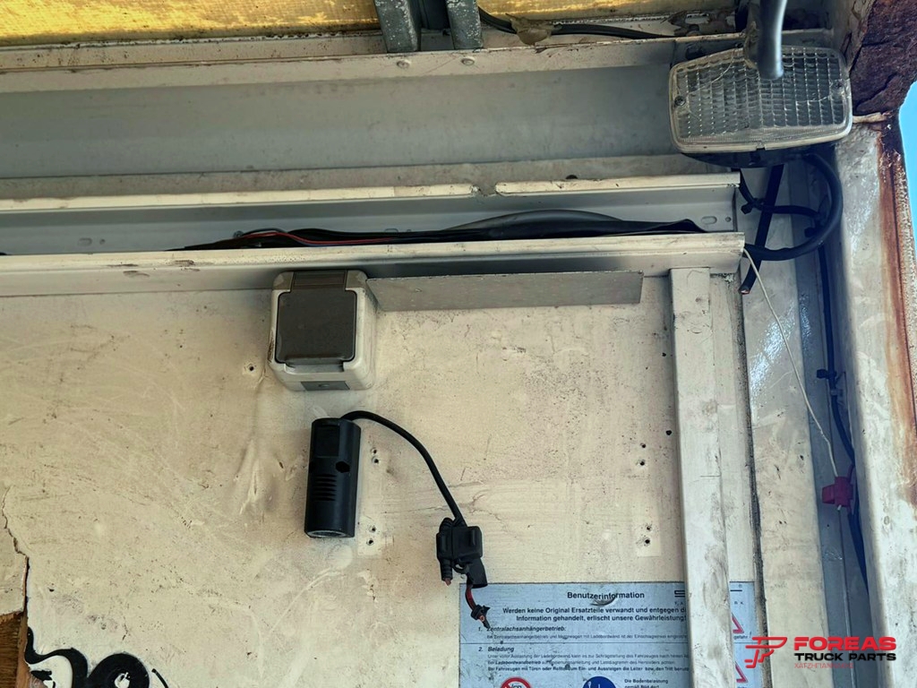 BOX BODY 6,10m x 2,48m x 2,35m - Image 8